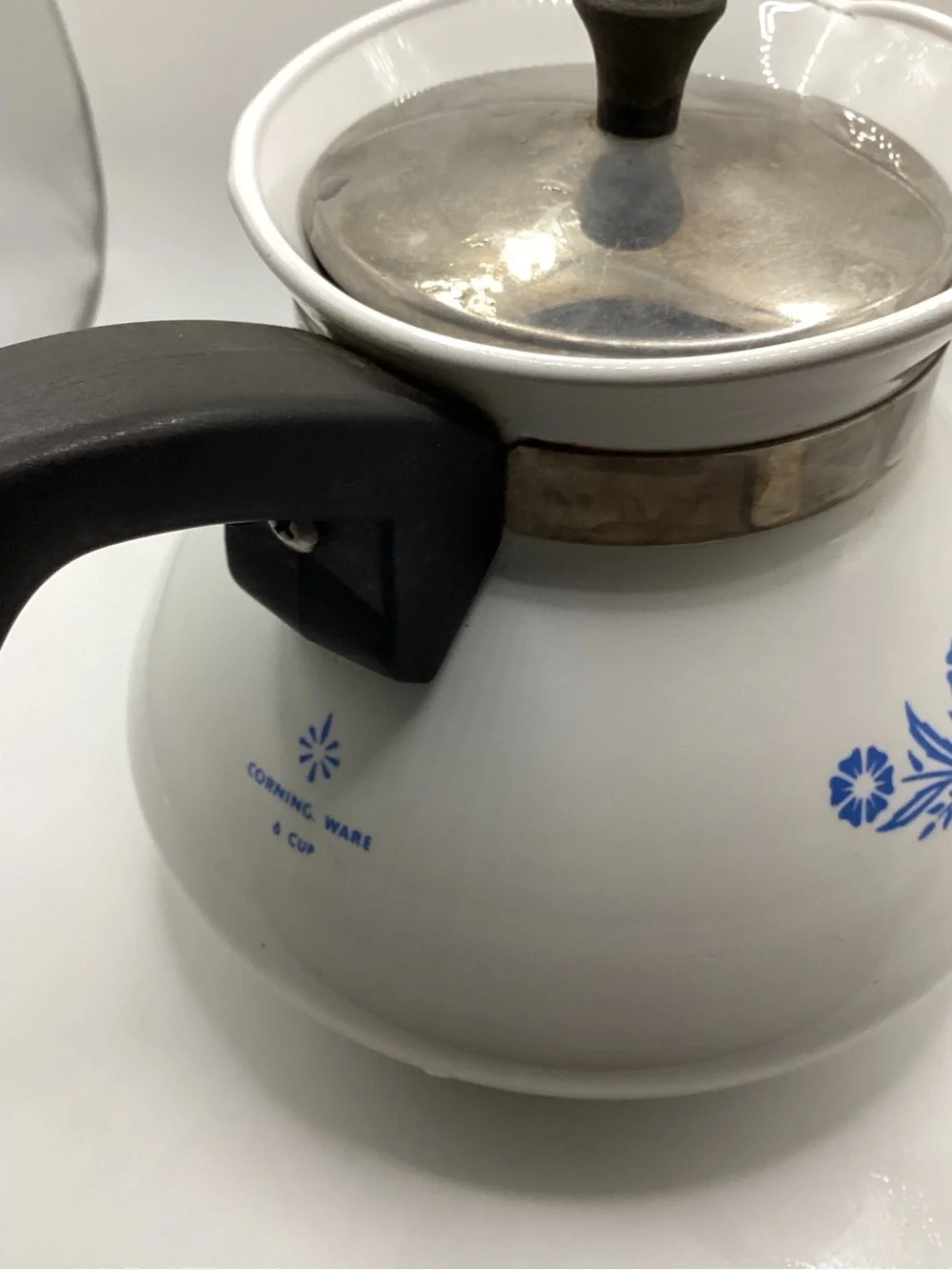 vintage CorningWare Blue Cornflower 6-Cup Teapot / Coffee Pot